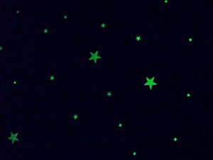 glow in the dark stars on the wall