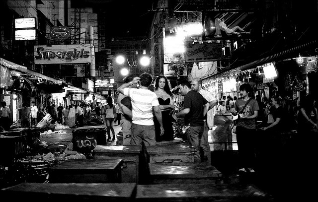 patpong-district-bangkok-yuta-yamamoto