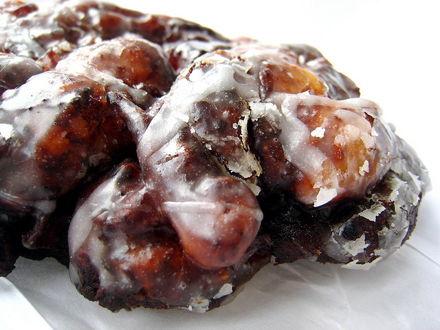 glazed apple fritter