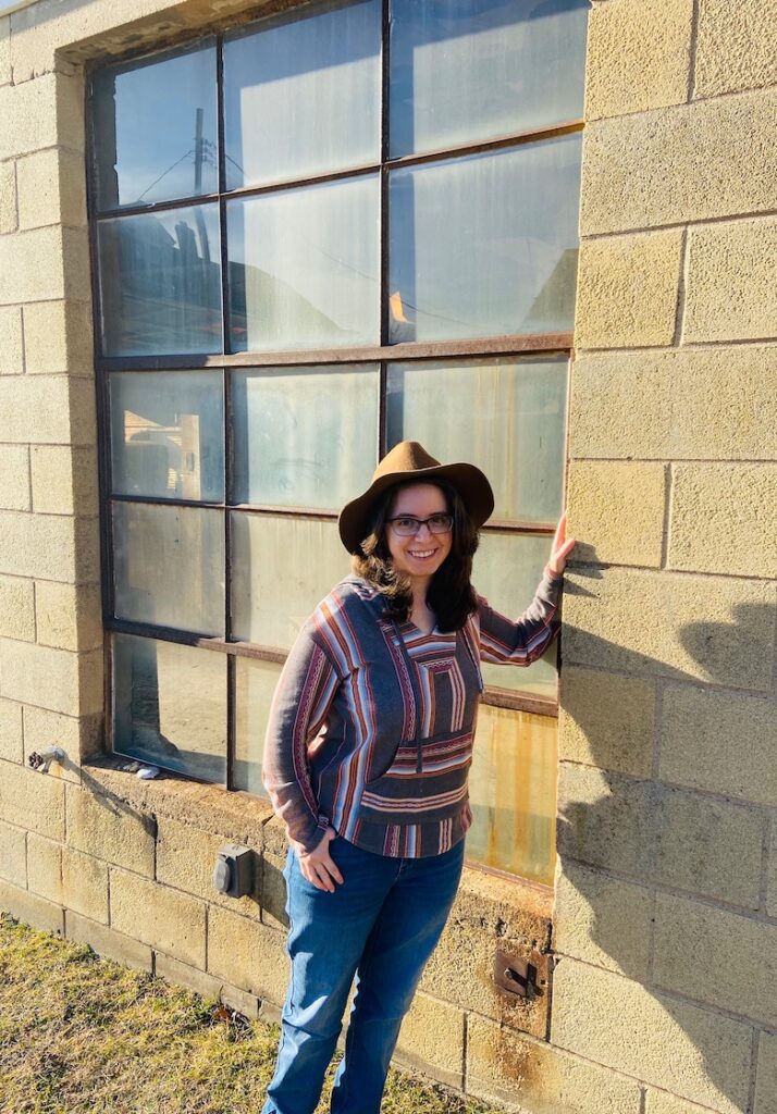 Sara Pisak Author Photo