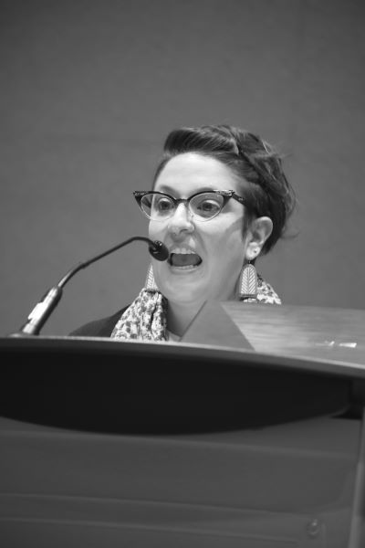 rae pagliarulo at mic