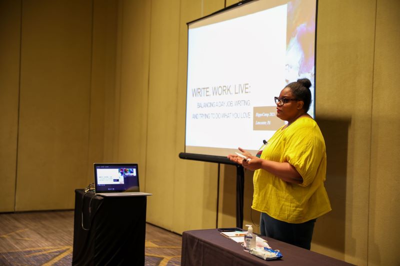 athena dixon presenting at HippoCamp 2021