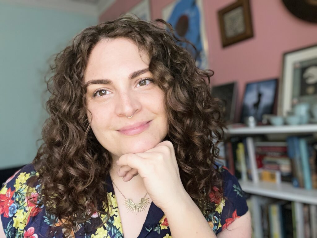 Headshot, Esther Bergdahl