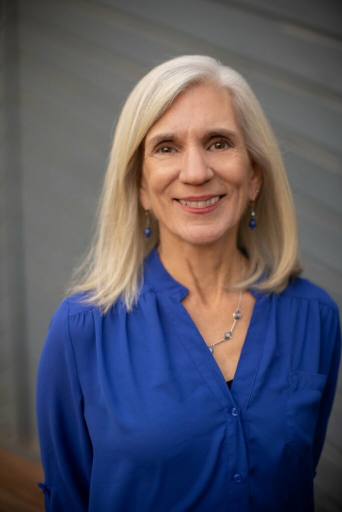 Author Photo: Liz Kinchen