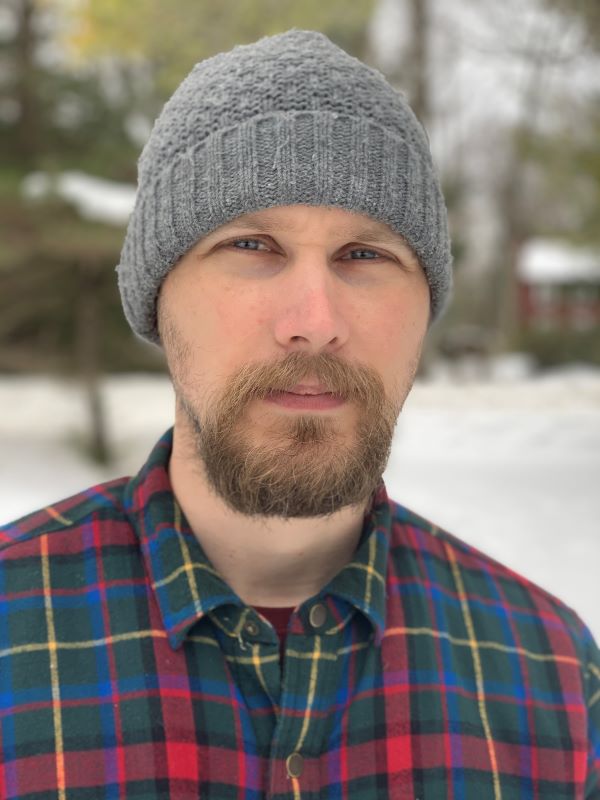 Luke Reiter headshot