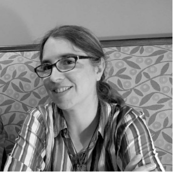 Deanna Benjamin headshot