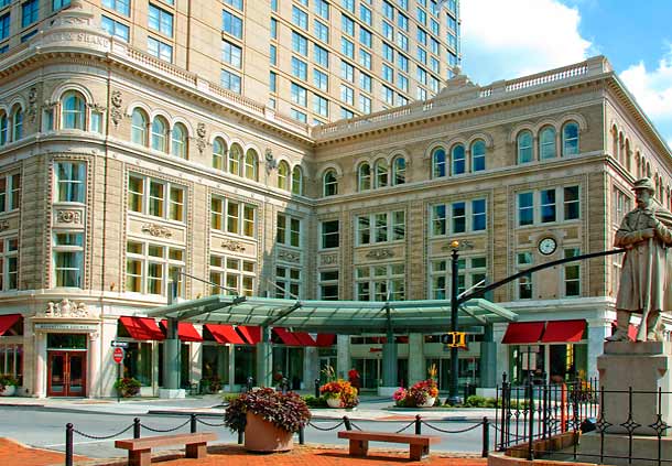 exeterior of lancaster marriot