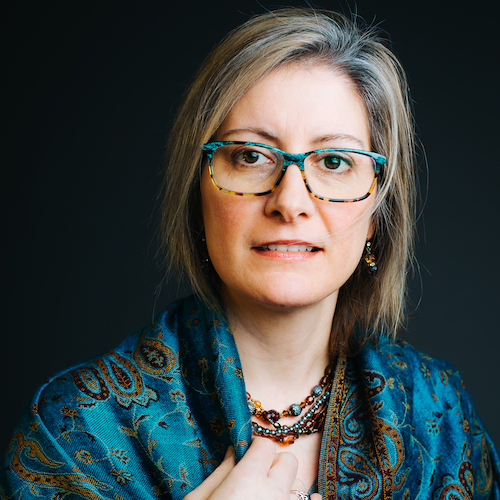 Headshot of Author Lara Lillibridge