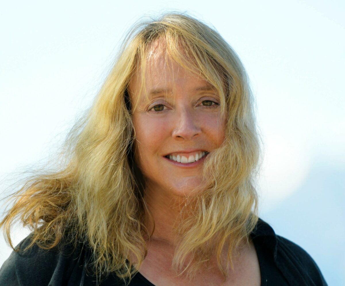 Claudia Putnam Headshot